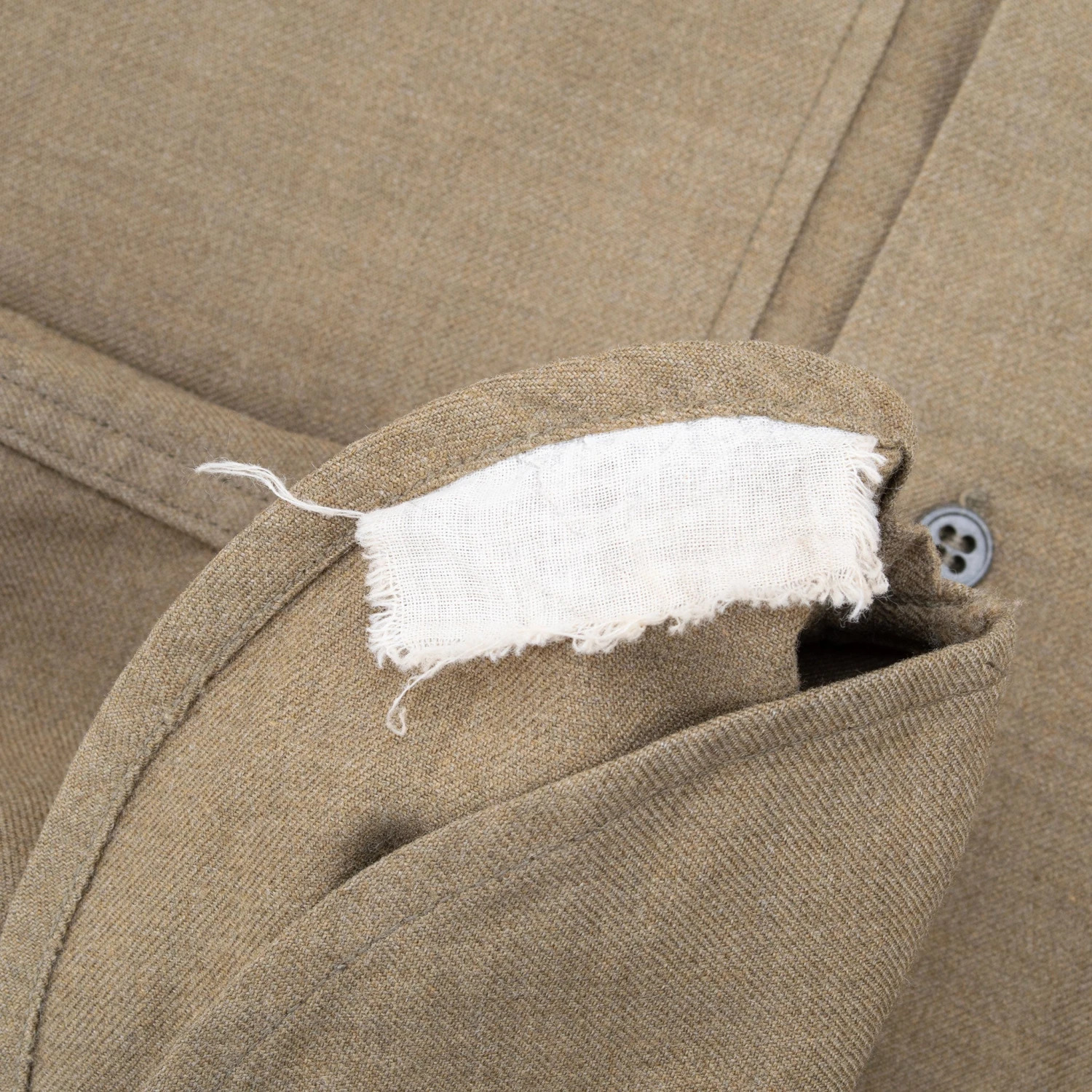 VINTAGE US ARMY WOOL SHIRT WW2 SHIRT SIZE 14 1/2 X32(Vintage Us Army Wool Shirt Ww2 Shirt Size 14 1 2 X32) 5 VINTAGE US ARMY WOOL SHIRT WW2 SHIRT SIZE 14 1/2 X32(Vintage Us Army Wool Shirt Ww2 Shirt Size 14 1 2 X32) - Image 5