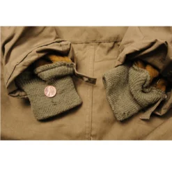 VINTAGE US ARMY PARKA WITH PILE LINER 1950 KOREAN WAR SIZE SMALL(Vintage Us Army Parka 1950 Korean War Size Small) -Rare Gear USA Shop DSC 6098 1