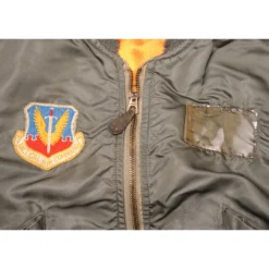VINTAGE US AIR FORCE L-2B FLIGHT JACKET 1968 VIETNAM WAR SIZE MEDIUM PATCH(Vintage Us Air Force L 2b Flight Jacket 1968 Vietnam War Size Medium) -Rare Gear USA Shop DSC 6167 1