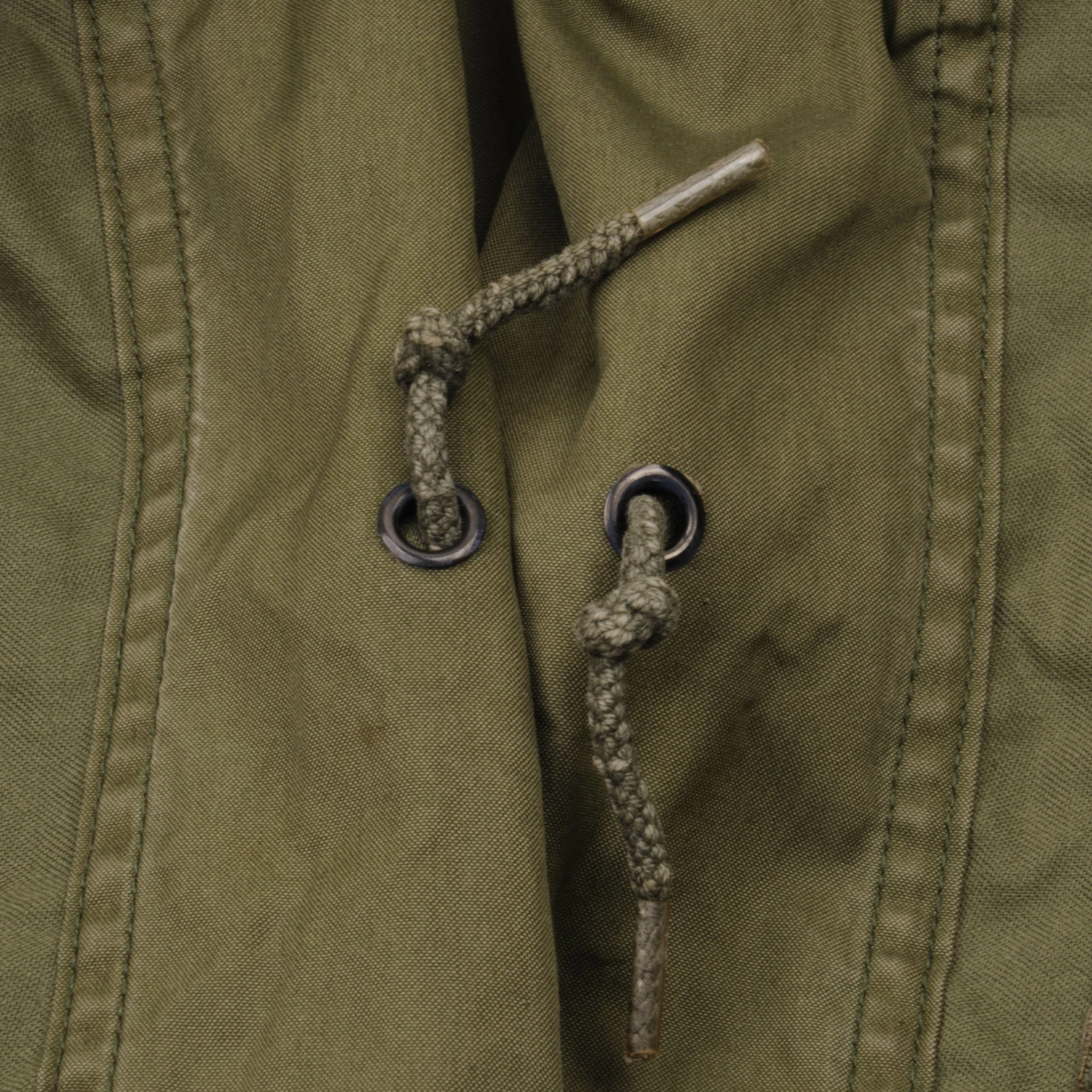 VINTAGE US ARMY M-1965 M65 FIELD JACKET 1976 SIZE SMALL LONG(Vintage Us Army M 1965 M65 Field Jacket 1976 Size Small Long) 6 VINTAGE US ARMY M-1965 M65 FIELD JACKET 1976 SIZE SMALL LONG(Vintage Us Army M 1965 M65 Field Jacket 1976 Size Small Long) - Image 6