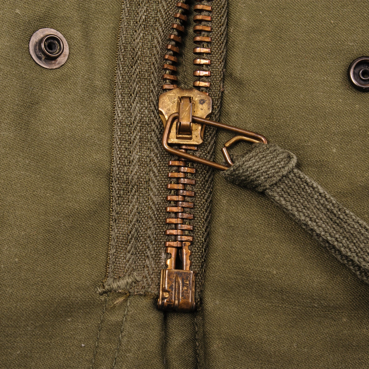 VINTAGE US ARMY M-1965 M65 FIELD JACKET 1975 END OF VIETNAM WAR SIZE XL REGULAR(Vintage Us Army M 1965 M65 Field Jacket 1975 End Of Vietnam War Size Xl Regular) 5 VINTAGE US ARMY M-1965 M65 FIELD JACKET 1975 END OF VIETNAM WAR SIZE XL REGULAR(Vintage Us Army M 1965 M65 Field Jacket 1975 End Of Vietnam War Size Xl Regular) - Image 5