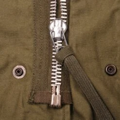 VINTAGE US ARMY M-1965 M65 FIELD JACKET 1969 VIETNAM WAR SIZE MEDIUM LONG PATCHED(Vintage Us Army M 1965 M65 Field Jacket 1969 Vietnam War Size Medium Long Patched) -Rare Gear USA Shop DSC 6330 1 fa259283 5711 421a aedf 57215c06754b