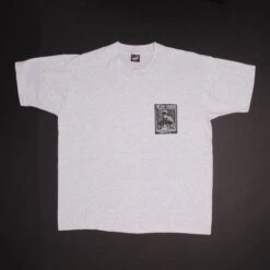 VINTAGE US MILITARY THE WALL VIETNAM VET 1993 TEE SHIRT SIZE XL MADE IN USA(Vintage Us Military The Wall 1993 Tee Shirt Size Large Made In Usa) -Rare Gear USA Shop DSC 6343 5abcbb06 8034 4f2d 986a b998ae83eb9b