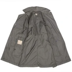 VINTAGE US ARMY VIETNAM WAR WOMENS RAIN COAT 1969 SIZE 12 SHORT(Vintage Us Army Vietnam War Woman Rain Coat 1969 Size 12 Short) -Rare Gear USA Shop DSC 6395 4e52b5ba 963d 4f0c 8f3c 7d8147cc3f86