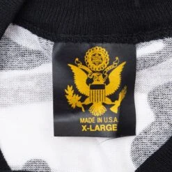 VINTAGE US ARMY WINTER CAMO TEE SHIRT 1990S XL MADE IN USA DEADSTOCK(Vintage Us Army Winter Camo Tee Shirt 1990s Xl Made In Usa Deadstock) -Rare Gear USA Shop DSC 6427 f2b791f4 8851 462c a0df f7294e10a6e5