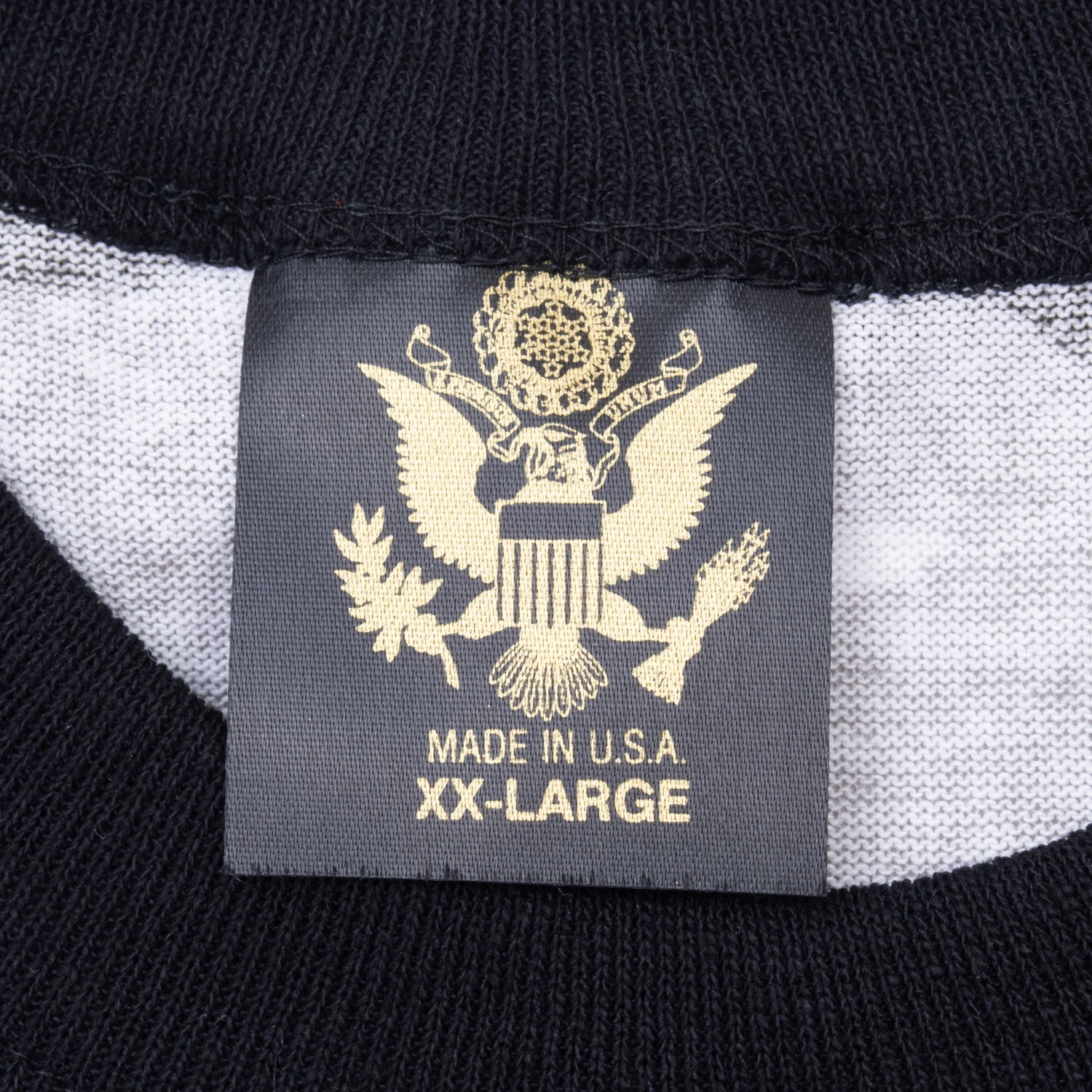 VINTAGE US ARMY WINTER CAMO TEE SHIRT 1990S 2XL MADE IN USA DEADSTOCK(Vintage Us Army Winter Camo Tee Shirt 1990s 2xl Made In Usa Deadstock) 4 VINTAGE US ARMY WINTER CAMO TEE SHIRT 1990S 2XL MADE IN USA DEADSTOCK(Vintage Us Army Winter Camo Tee Shirt 1990s 2xl Made In Usa Deadstock) - Image 4