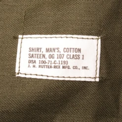 VINTAGE US ARMY SATEEN UTILITY SHIRT P64 1971 VIETNAM WAR SIZE 14 1/2X31 NOS(Vintage Us Army Sateen Utility Shirt P 64 P64 1971 Vietnam War Size 14 1 2 X 31 Deadstock) -Rare Gear USA Shop DSC 6663 1
