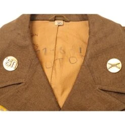 VINTAGE US ARMY WOOL FIELD JACKET WW2 ERA SIZE 34S WITH PATCHES, INSIGNIAS AND RIBBONS(Vintage Us Army Wool Field Jacket Size 34s With Patches Insignias And Ribbons) 19 VINTAGE US ARMY WOOL FIELD JACKET WW2 ERA SIZE 34S WITH PATCHES, INSIGNIAS AND RIBBONS(Vintage Us Army Wool Field Jacket Size 34s With Patches Insignias And Ribbons) -Rare Gear USA Shop DSC 6924 1