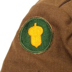 VINTAGE US ARMY WOOL FIELD JACKET WW2 ERA SIZE 34S WITH PATCHES, INSIGNIAS AND RIBBONS(Vintage Us Army Wool Field Jacket Size 34s With Patches Insignias And Ribbons) 21 VINTAGE US ARMY WOOL FIELD JACKET WW2 ERA SIZE 34S WITH PATCHES, INSIGNIAS AND RIBBONS(Vintage Us Army Wool Field Jacket Size 34s With Patches Insignias And Ribbons) -Rare Gear USA Shop DSC 6927 1