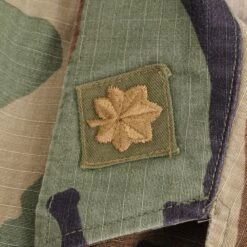 VINTAGE US ARMY WOODLAND CAMO COMBAT JACKET PATCH SPECIAL FORCES 1996 LARGE(Vintage Us Army Woodland Camo Combat Jacket Patch 1996 Size Large Regular) -Rare Gear USA Shop DSC 7057