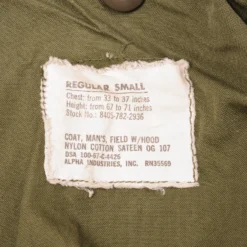 VINTAGE US ARMY M-1965 M65 FIELD JACKET 1967 VIETNAM WAR SIZE SMALL REGULAR(Vintage Us Army M 1965 M65 Field Jacket 1967 Vietnam War Size Small Regular) -Rare Gear USA Shop DSC 7110 1