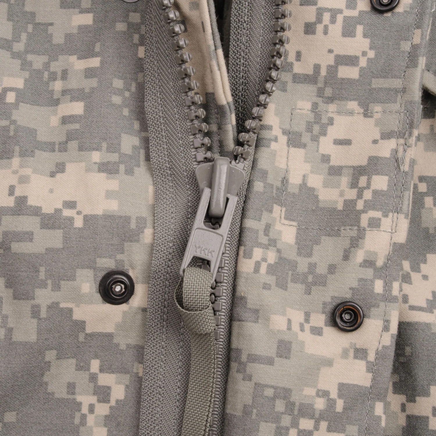 VINTAGE US ARMY M65 DIGITAL CAMO FIELD JACKET 2006 SIZE SMALL SHORT(Vintage Us Army M65 Digital Camo Field Jacket 2006 Size Small Short) 6 VINTAGE US ARMY M65 DIGITAL CAMO FIELD JACKET 2006 SIZE SMALL SHORT(Vintage Us Army M65 Digital Camo Field Jacket 2006 Size Small Short) - Image 6