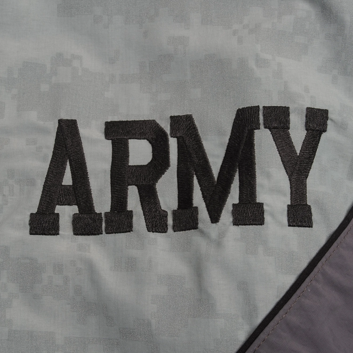 VINTAGE US ARMY 2005 WINDBREAKER REFLECTIVE CAMO TRAINING IPFU JACKET DEADSTOCK(Vintage Us Army 2005 Windbreaker Reflective Camo Training Ipfu Jacket Deadstock) 5 VINTAGE US ARMY 2005 WINDBREAKER REFLECTIVE CAMO TRAINING IPFU JACKET DEADSTOCK(Vintage Us Army 2005 Windbreaker Reflective Camo Training Ipfu Jacket Deadstock) - Image 5