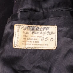 VINTAGE US NAVY OFFICER PEACOAT 1968 VIETNAM WAR SIZE 40(Vintage Us Navy Officer Peacoat 1968 Size 40) -Rare Gear USA Shop DSC 7191 1