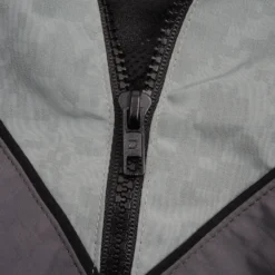 VINTAGE US ARMY 2005 WINDBREAKER REFLECTIVE CAMO TRAINING IPFU JACKET DEADSTOCK(Vintage Us Army 2005 Windbreaker Reflective Camo Training Ipfu Jacket Deadstock) 13 VINTAGE US ARMY 2005 WINDBREAKER REFLECTIVE CAMO TRAINING IPFU JACKET DEADSTOCK(Vintage Us Army 2005 Windbreaker Reflective Camo Training Ipfu Jacket Deadstock) -Rare Gear USA Shop DSC 7191