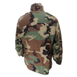 VINTAGE US ARMY M65 WOODLAND CAMO FIELD JACKET PATCHED 1999 LARGE REGULAR(Vintage Us Army M 1965 M65 Woodland Camo Field Jacket 1999 Large Regular 1) -Rare Gear USA Shop DSC 7210
