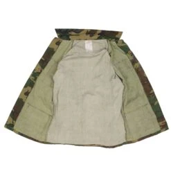 VINTAGE USMC WOODLAND HOT WEATHER COAT JACKET STENCIL 1978 SMALL LONG(Vintage Usmc Woodland Hot Weather Coat Jacket Stencil 1978 Small Long) -Rare Gear USA Shop DSC 7432 de472907 b60e 4044 9bba b673c6619834