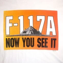 VINTAGE LOCKHEED F-117A NIGHTHAWK MILITARY TEE SHIRT 1990S XL MADE USA(Vintage F 117a Military Tee Shirt 1990s Size Xl Made In Usa) -Rare Gear USA Shop DSC 7436