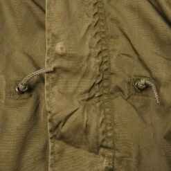 VINTAGE US ARMY FISHTAIL PARKA COMPLETE 1974 VIETNAM WAR SIZE MEDIUM REGULAR WITH LINER(Vintage Us Army Fishtail Parka Complete 1974 Vietnam War Size Medium Regular With Liner) -Rare Gear USA Shop DSC 7510 1