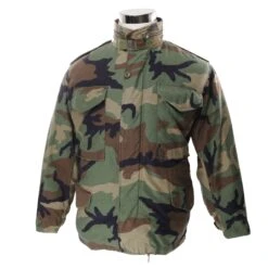 VINTAGE US ARMY M65 WOODLAND CAMO ALPHA FIELD JACKET 1984 XSMALL XSHORT(Vintage Us Army M65 Woodland Camo Alpha Field Jacket 1984 Xsmall Xshort) -Rare Gear USA Shop DSC 7950