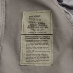 VINTAGE USAF AIR FORCE PARKA DIGITAL CAMO GORETEX 2008 SIZE MEDIUM REGULAR(Vintage Usaf Air Force Parka Digital Camo Goretex 2008 Size Medium Regular) -Rare Gear USA Shop DSC 8054