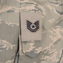 VINTAGE USAF AIR FORCE PARKA DIGITAL CAMO GORETEX 2008 SIZE MEDIUM REGULAR(Vintage Usaf Air Force Parka Digital Camo Goretex 2008 Size Medium Regular) -Rare Gear USA Shop DSC 8056