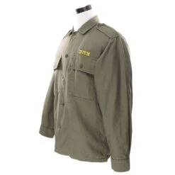 VINTAGE IDF TSAHAL SRAEL DEFENCE FORCES UTILITY SHIRT W PATCH 1976 SIZE MEDIUM(Vintage Israel Defence Forces Utility Shirt With Patch 1976 Size Medium)