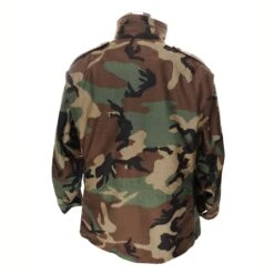 VINTAGE M65 WOODLAND CAMO FIELD PROPPER INT JACKET 1997 MEDIUM REGULAR NOS(Vintage M65 Woodland Camo Field Propper International Jacket 1997 Medium Regular Nos) -Rare Gear USA Shop DSC 8666 a34a3ea1 e235 427b a171 a0f004255070 1