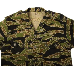 VINTAGE US ARMY TIGER STRIPE LATE WAR PATTERN SHIRT LIGHTWEIGHT LRRP 1960s VIETNAM WAR SIZE MEDIUM(Vintage Us Army Tiger Stripe Late War Pattern Shirt 1960s Size Medium) -Rare Gear USA Shop DSC 8709 1