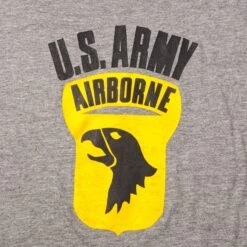 VINTAGE US ARMY AIRBORNE TEE SHIRT 1970s SIZE LARGE MADE IN USA(Vintage Us Army Airborne Tee Shirt 1970s 1980s Size Large Made In Usa) -Rare Gear USA Shop DSC 8817 1