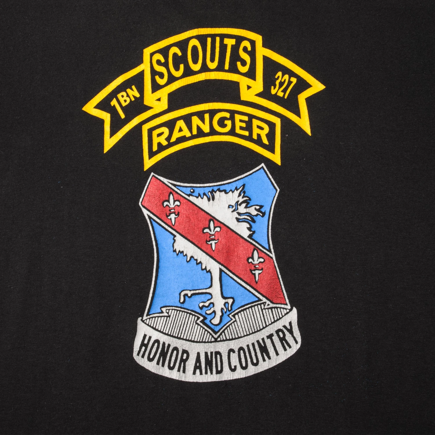 VINTAGE US ARMY 1BN 327TH SCOUTS RANGER TEE SHIRT 1990s SIZE MEDIUM MADE IN USA(Vintage Us Army 1bn 327th Scouts Ranger Tee Shirt 1990s Size Medium Made In Usa) 5 VINTAGE US ARMY 1BN 327TH SCOUTS RANGER TEE SHIRT 1990s SIZE MEDIUM MADE IN USA(Vintage Us Army 1bn 327th Scouts Ranger Tee Shirt 1990s Size Medium Made In Usa) - Image 5