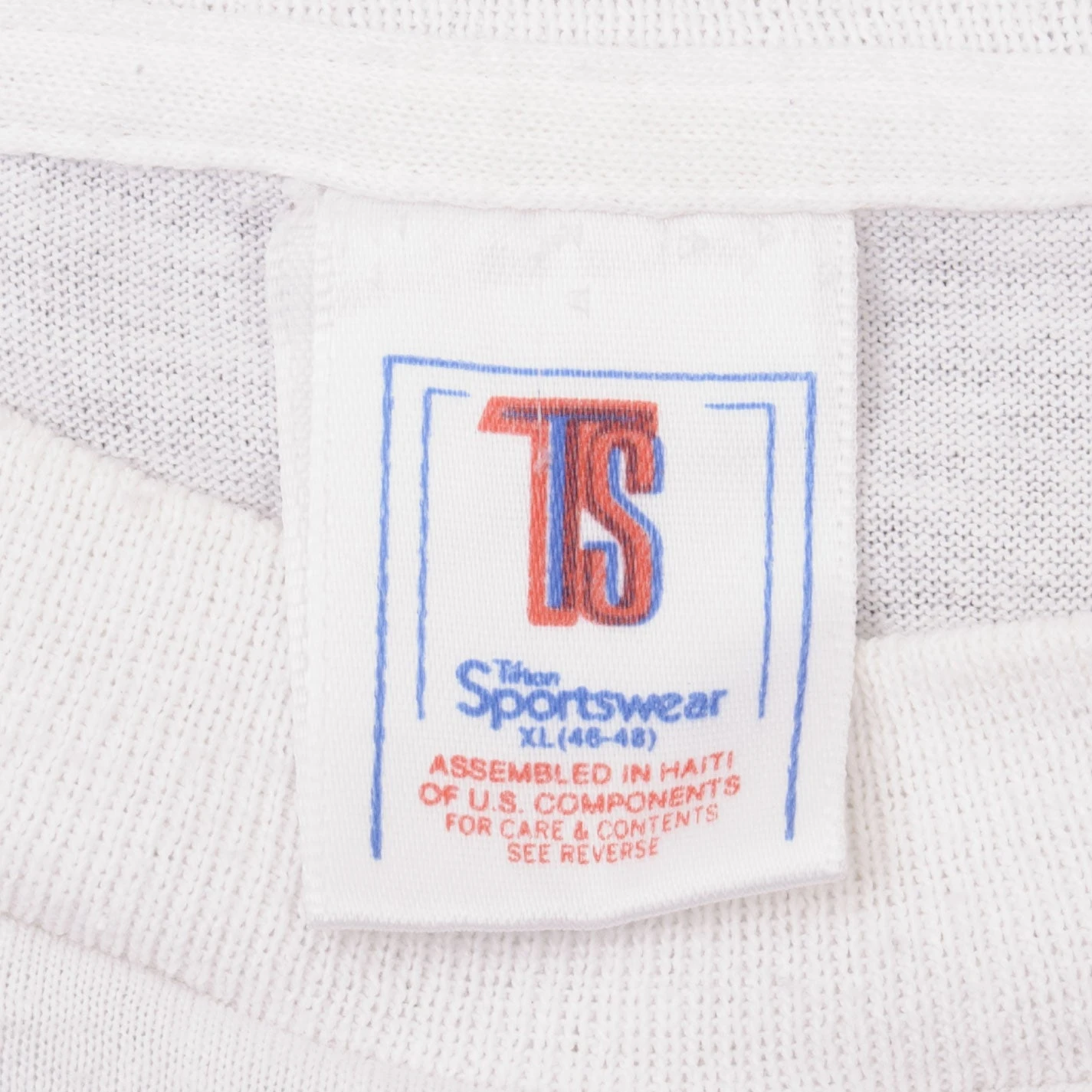 VINTAGE US MILITARY TEE SHIRT SIZE LARGE MADE IN USA(Vintage Us Military Tee Shirt Size Large Made In Usa) 4 VINTAGE US MILITARY TEE SHIRT SIZE LARGE MADE IN USA(Vintage Us Military Tee Shirt Size Large Made In Usa) - Image 4