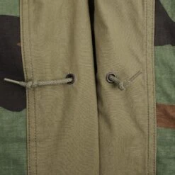 VINTAGE US ARMY M65 WOODLAND CAMO FIELD JACKET 1985 MEDIUM SHORT NOS(Vintage Us Army M65 Woodland Camo Field Jacket 1985 Medium Regular Nos) 12 VINTAGE US ARMY M65 WOODLAND CAMO FIELD JACKET 1985 MEDIUM SHORT NOS(Vintage Us Army M65 Woodland Camo Field Jacket 1985 Medium Regular Nos) -Rare Gear USA Shop DSC 9563