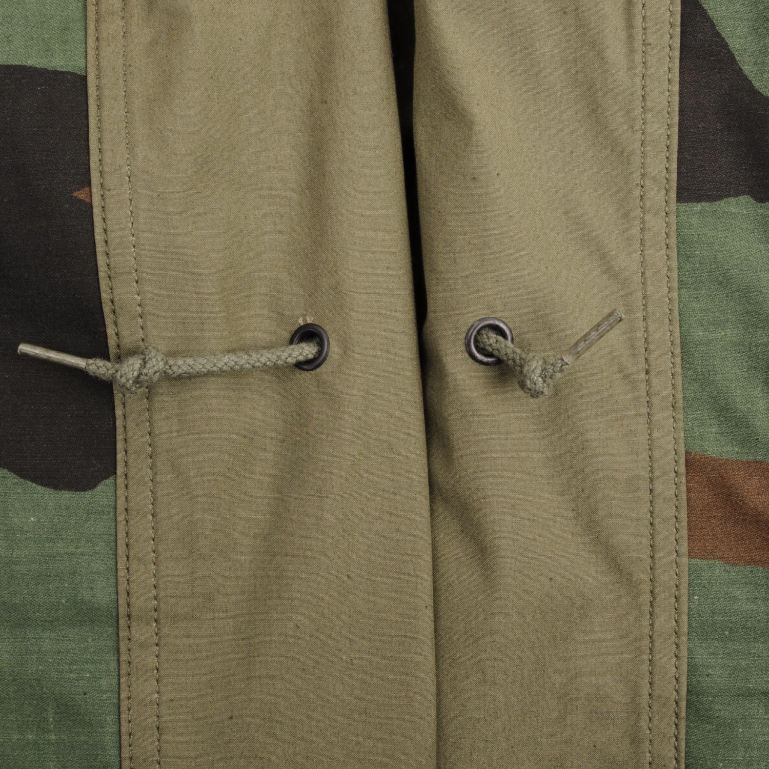 VINTAGE US ARMY M65 WOODLAND CAMO FIELD JACKET 1985 MEDIUM SHORT NOS(Vintage Us Army M65 Woodland Camo Field Jacket 1985 Medium Regular Nos) 6 VINTAGE US ARMY M65 WOODLAND CAMO FIELD JACKET 1985 MEDIUM SHORT NOS(Vintage Us Army M65 Woodland Camo Field Jacket 1985 Medium Regular Nos) - Image 6