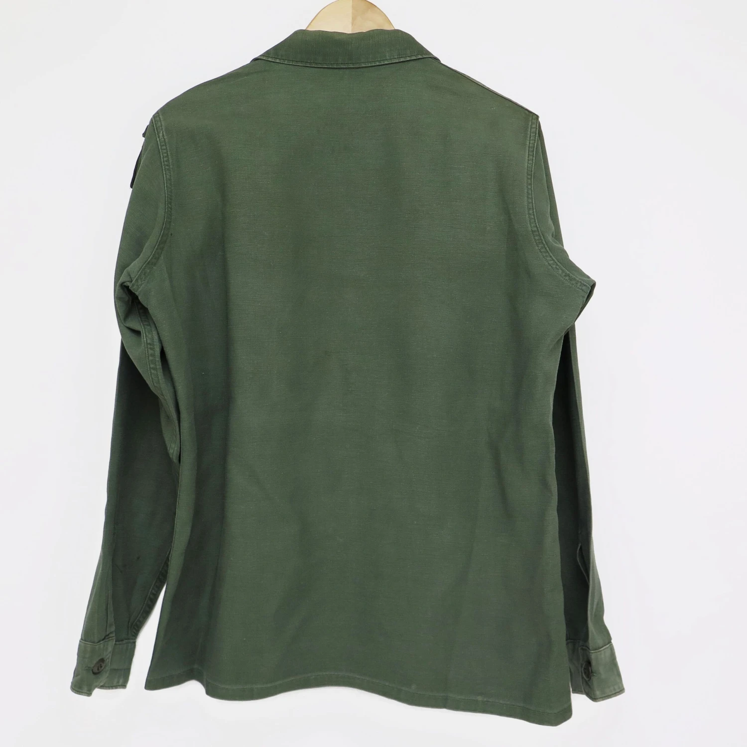 US ARMY UTILTY SHIRT P-64 P64 1970 VIETNAM WAR 82ND AIRBORNE DIVISION PATCH SIZE 15 1/2 X 35(Us Army 1970 Vietnam Shirt Utility Sateen Airborne) 2 US ARMY UTILTY SHIRT P-64 P64 1970 VIETNAM WAR 82ND AIRBORNE DIVISION PATCH SIZE 15 1/2 X 35(Us Army 1970 Vietnam Shirt Utility Sateen Airborne) - Image 2