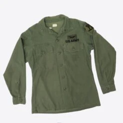 VINTAGE US ARMY UTILITY SHIRT P64 1976 26TH INFANTRY PATCHS SIZE 15 1/2 X 33(Us Army 1976 Vietnam Shirt Utility 26th Infantry Division Pilot Aviator Patched) 10 VINTAGE US ARMY UTILITY SHIRT P64 1976 26TH INFANTRY PATCHS SIZE 15 1/2 X 33(Us Army 1976 Vietnam Shirt Utility 26th Infantry Division Pilot Aviator Patched) -Rare Gear USA Shop armm open