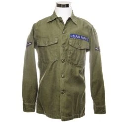 USAF US AIR FORCE UTILITY SHIRT P64 1970'S VIETNAM WAR AIRMAN PATCH SIZE 15 1/2 X 33(Usaf Us Air Force 1970s Vietnam Shirt Utility Airman)
