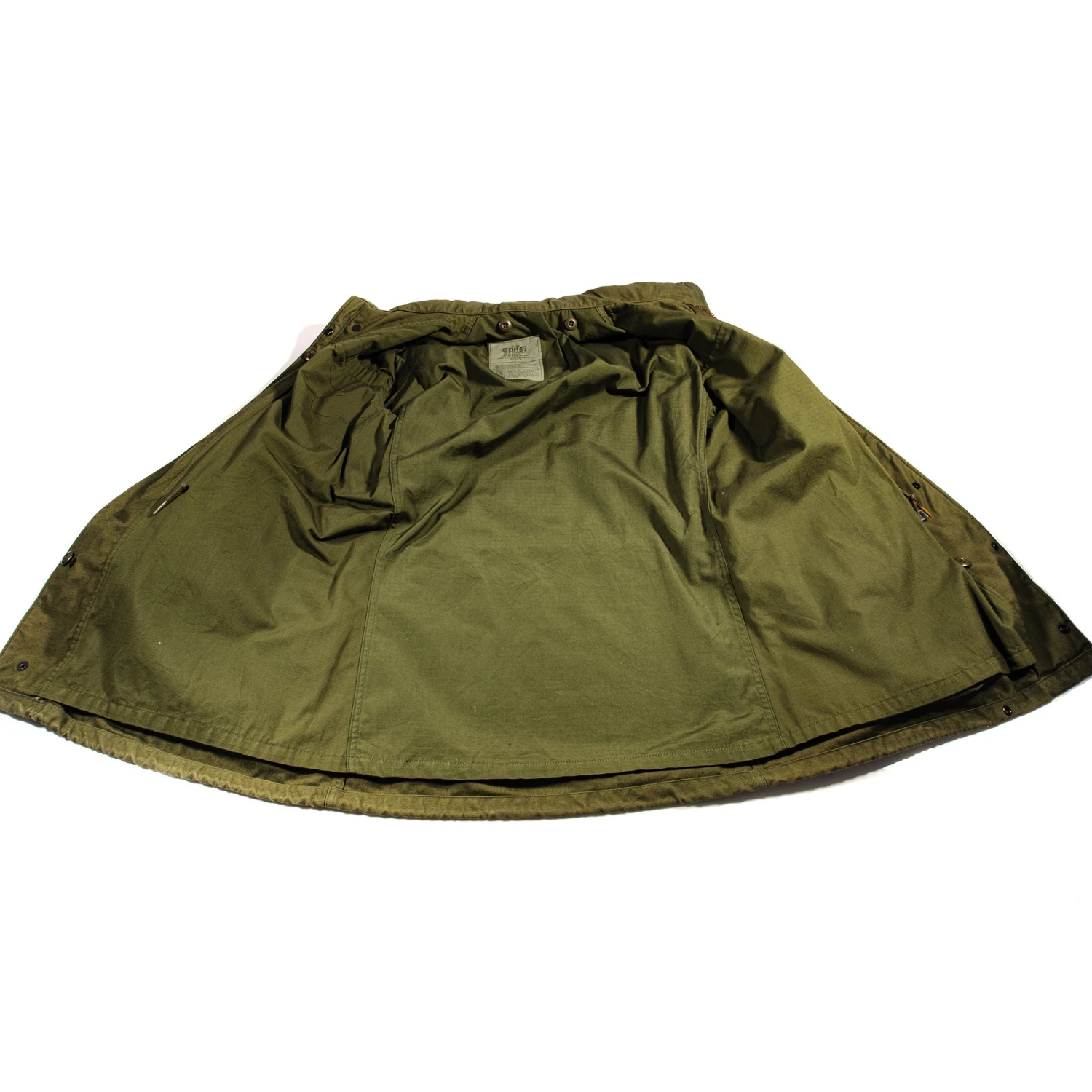 VINTAGE USAF US AIR FORCE M-1965 M65 FIELD JACKET PATCHED 1986 SIZE SMALL LONG(Us Army 1986 M65 M 65 Field Jacket Small Long Gulf War) 4 VINTAGE USAF US AIR FORCE M-1965 M65 FIELD JACKET PATCHED 1986 SIZE SMALL LONG(Us Army 1986 M65 M 65 Field Jacket Small Long Gulf War) - Image 4