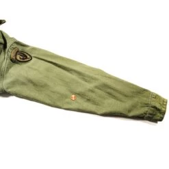 US ARMY 1969 VIETNAM UTILITY SHIRT P64 AVIATION CENTER PRIMARY HELICOPTER PATCHED(Us Army 1969 Vietnam Shirt Utility Aviation Center Primary Helicopter Patched 1) -Rare Gear USA Shop armys0144stainLsleeve