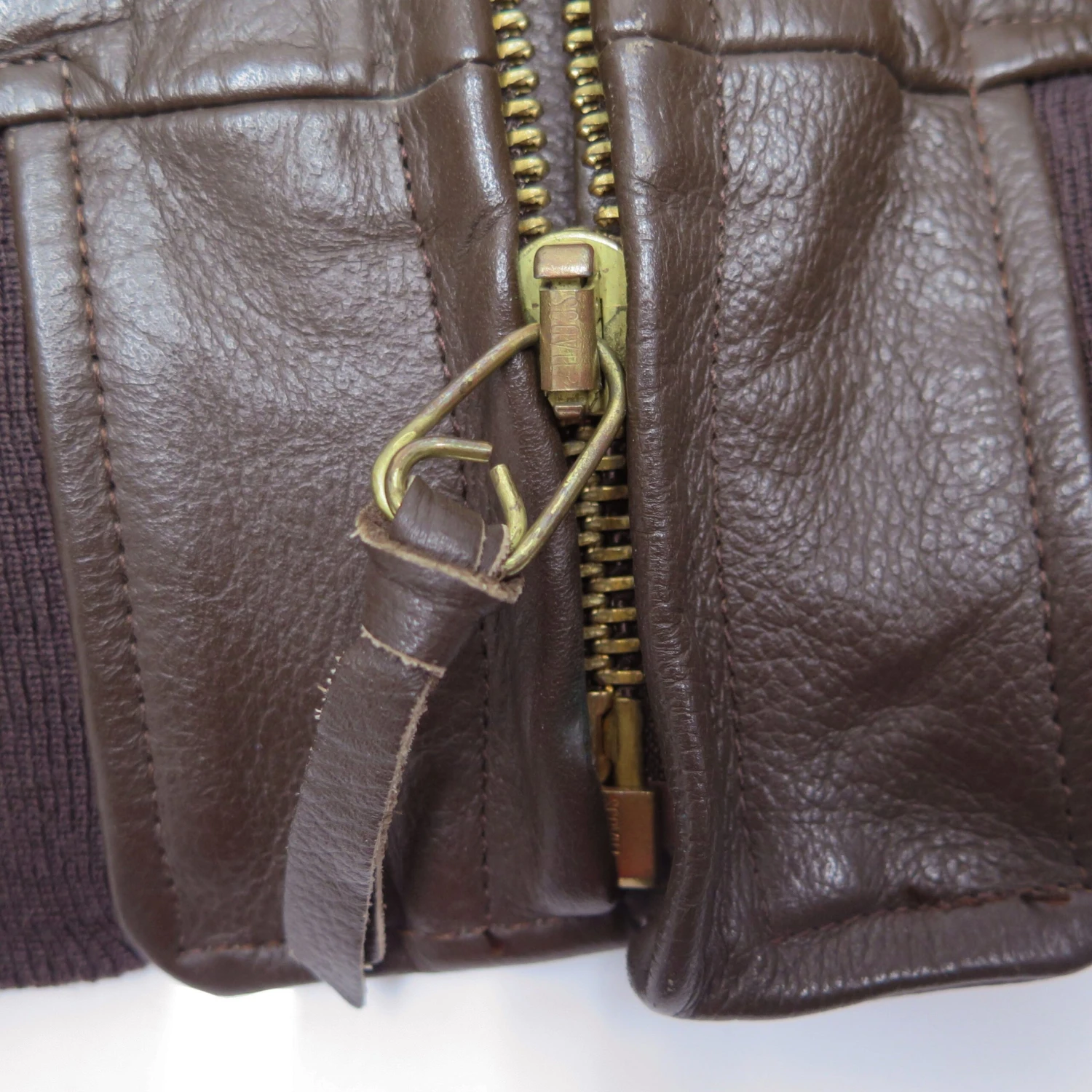 USN US NAVY LEATHER JACKET FLYERS TYPE G-1 G1 1976 SIZE 42(Product 6) 5 USN US NAVY LEATHER JACKET FLYERS TYPE G-1 G1 1976 SIZE 42(Product 6) - Image 5