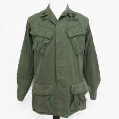US ARMY TROPICAL COMBAT JACKET 5TH PATTERN RIPSTOP 1969 VIETNAM WAR SMALL REGULAR EXPERT INFANTRY PARACHUTE SERGEANT(Vietnam Us Army Tropical Combat Jacket Ripstop 1969 Small Regular Expert Infantry Parachute Sergeant)