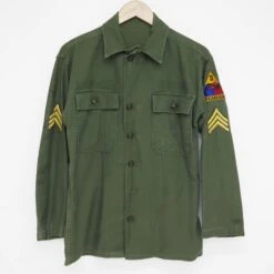 US ARMY UTILITY SHIRT P-58 P58 1960'S 3RD ARMORED DIVISION SPEARHEAD SERGEANT PATCHED(Us Army Vietnam Shirt Utility Sateen Patched)