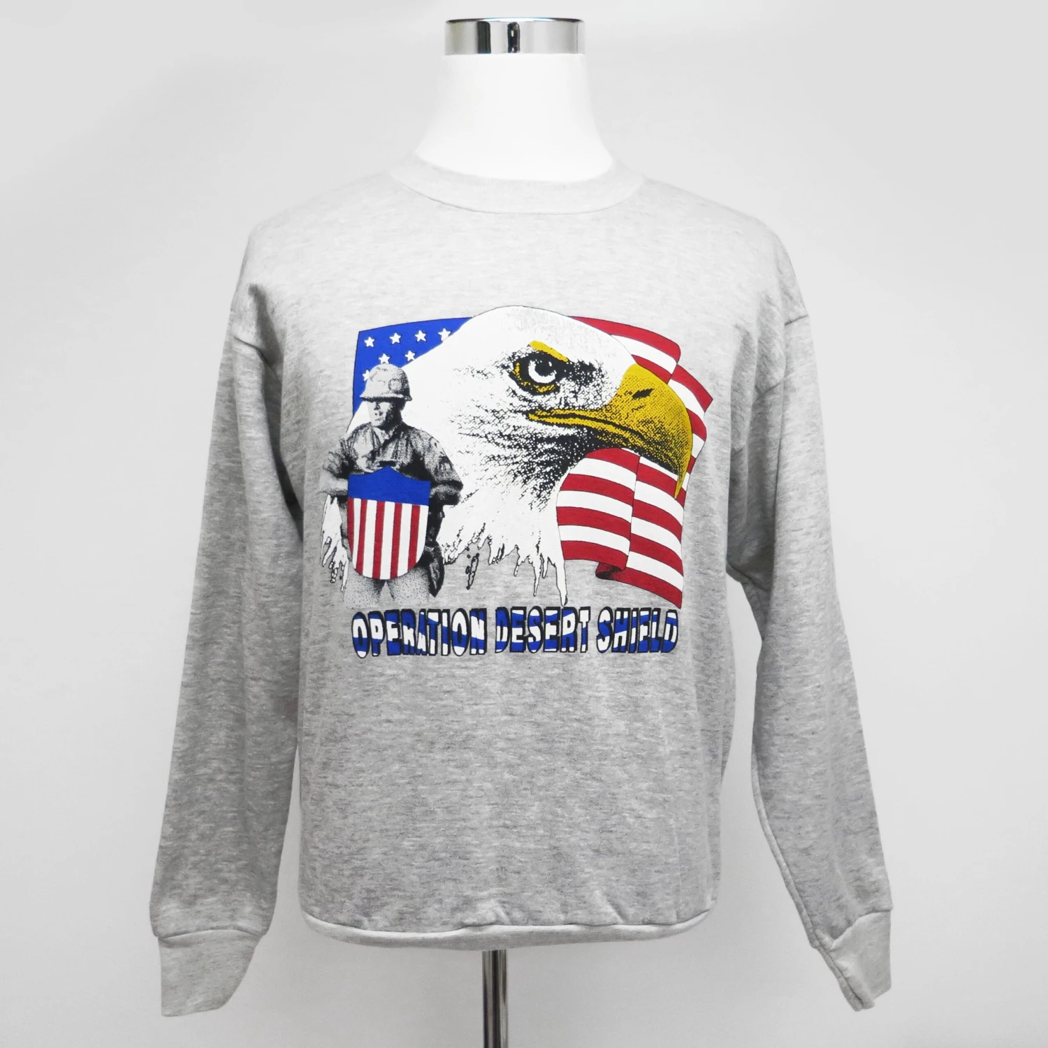 VINTAGE OPERATION DESERT SHIELD 1990'S SWEATSHIRT SIZE LARGE(Product 2) 1 VINTAGE OPERATION DESERT SHIELD 1990'S SWEATSHIRT SIZE LARGE(Product 2)