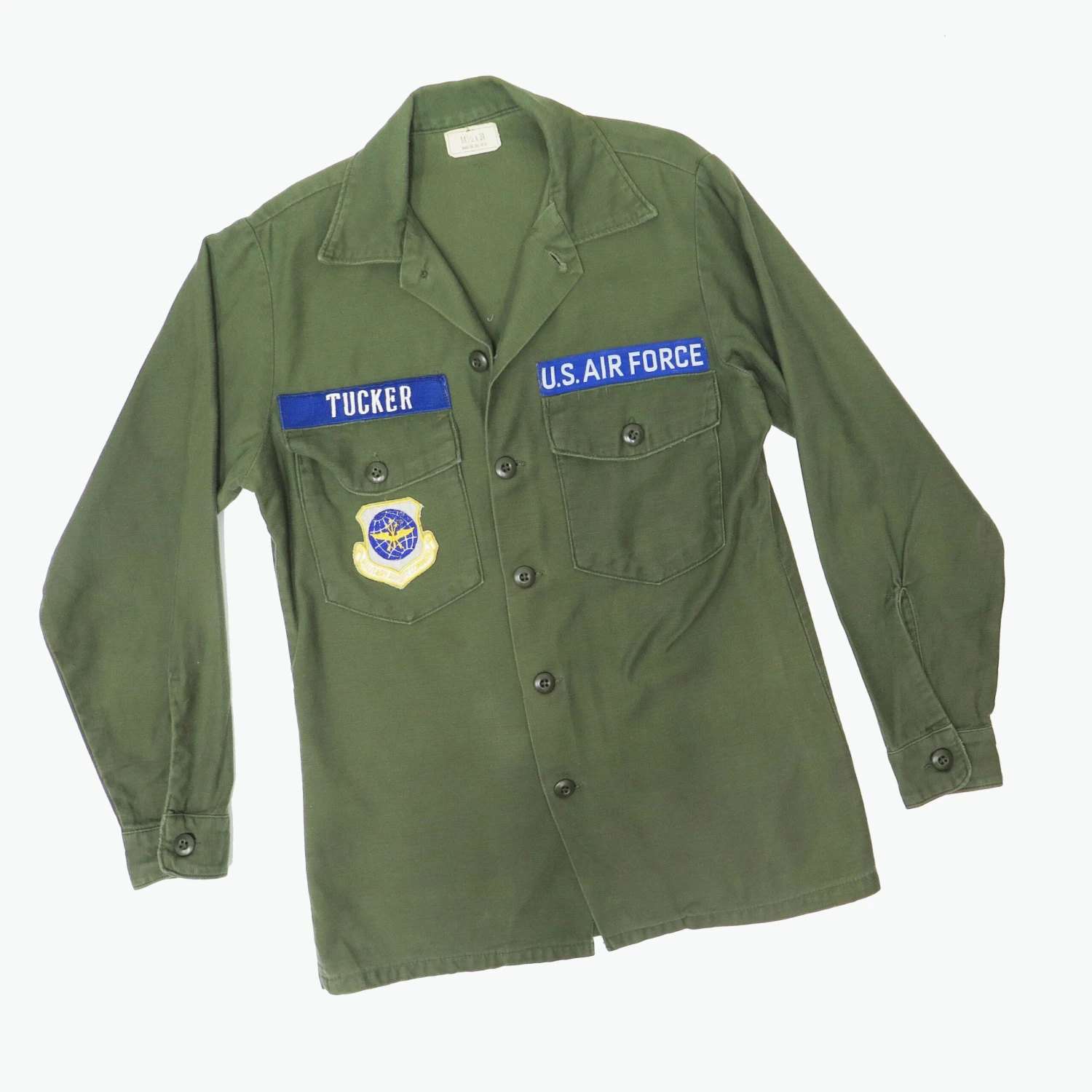 USAF US AIR FORCE UTILITY SHIRT P-64 P64 1975 VIETNAM WAR MILITARY AIRLIFT COMMAND PATCHSIZE 14 1/2 X 31(Usaf Us Air Force 1975 Vietnam Shirt Utility Military Airlift Command) 3 USAF US AIR FORCE UTILITY SHIRT P-64 P64 1975 VIETNAM WAR MILITARY AIRLIFT COMMAND PATCHSIZE 14 1/2 X 31(Usaf Us Air Force 1975 Vietnam Shirt Utility Military Airlift Command) - Image 3