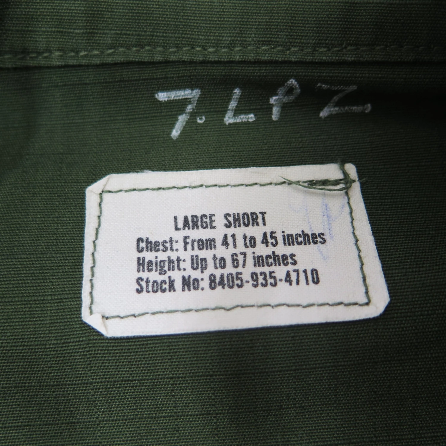 US ARMY TROPICAL COMBAT JACKET 5TH PATTERN RIPSTOP 1968 VIETNAM WAR LARGE SHORT 1ST INFANTRY DIVISION(Vietnam Tropical Combat Jacket Ripstop 1968 Large Short 1st Infantry Division) 6 US ARMY TROPICAL COMBAT JACKET 5TH PATTERN RIPSTOP 1968 VIETNAM WAR LARGE SHORT 1ST INFANTRY DIVISION(Vietnam Tropical Combat Jacket Ripstop 1968 Large Short 1st Infantry Division) - Image 6